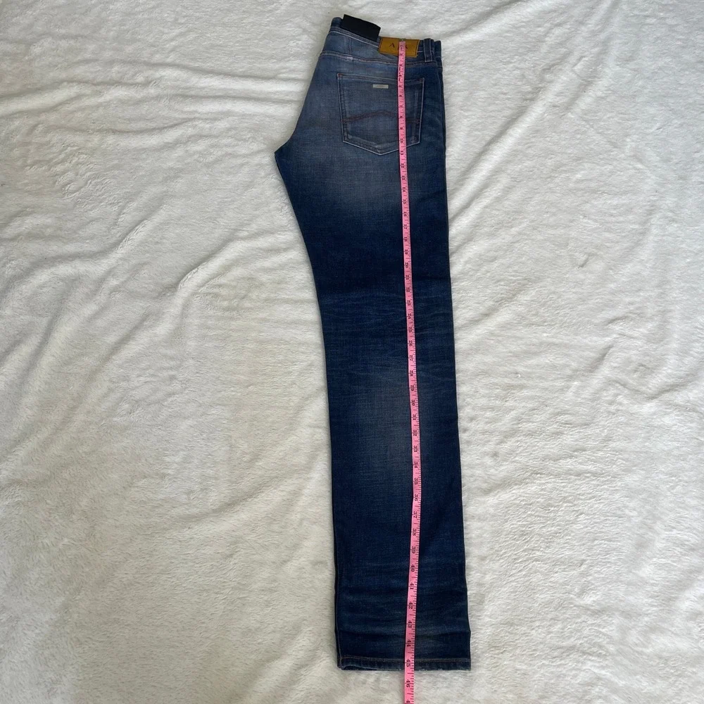 NWT Armani Exchange Mens J13 Slim Distressed Jeans‎ Medium Wash Blue Size 34L
